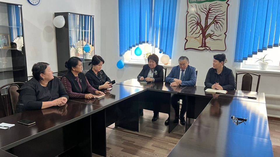 Профессор Кадыралы Коңкобаев семинар өтүп берди
